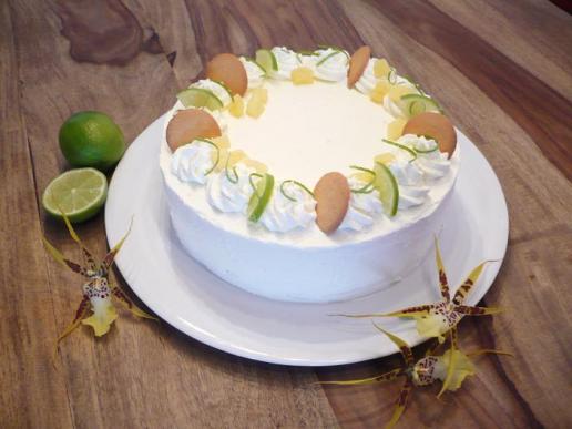 Dickmilch-Ananas-Limetten-Torte