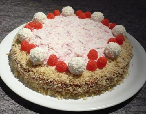 Raffaello-Himbeer-Torte
